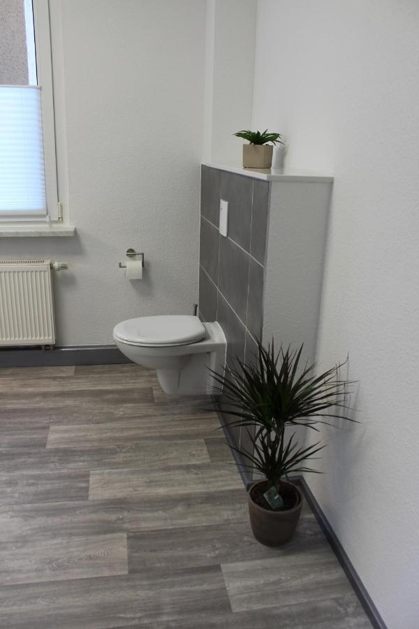 Ferienwohnungen Funke für Monteure in Apolda Exterior foto